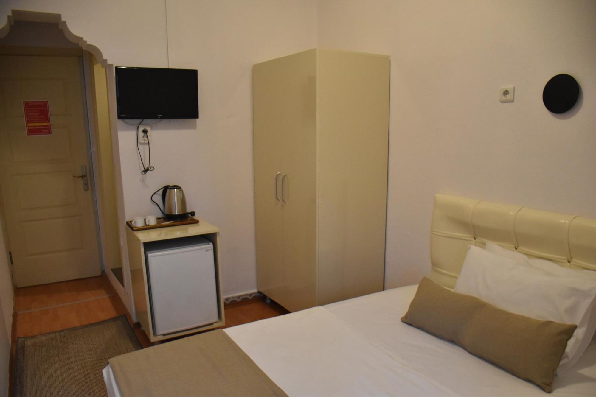 Soezer Otel Ayvalı Buitenkant foto