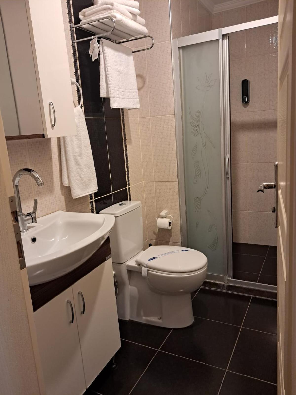 Soezer Otel Ayvalı Buitenkant foto