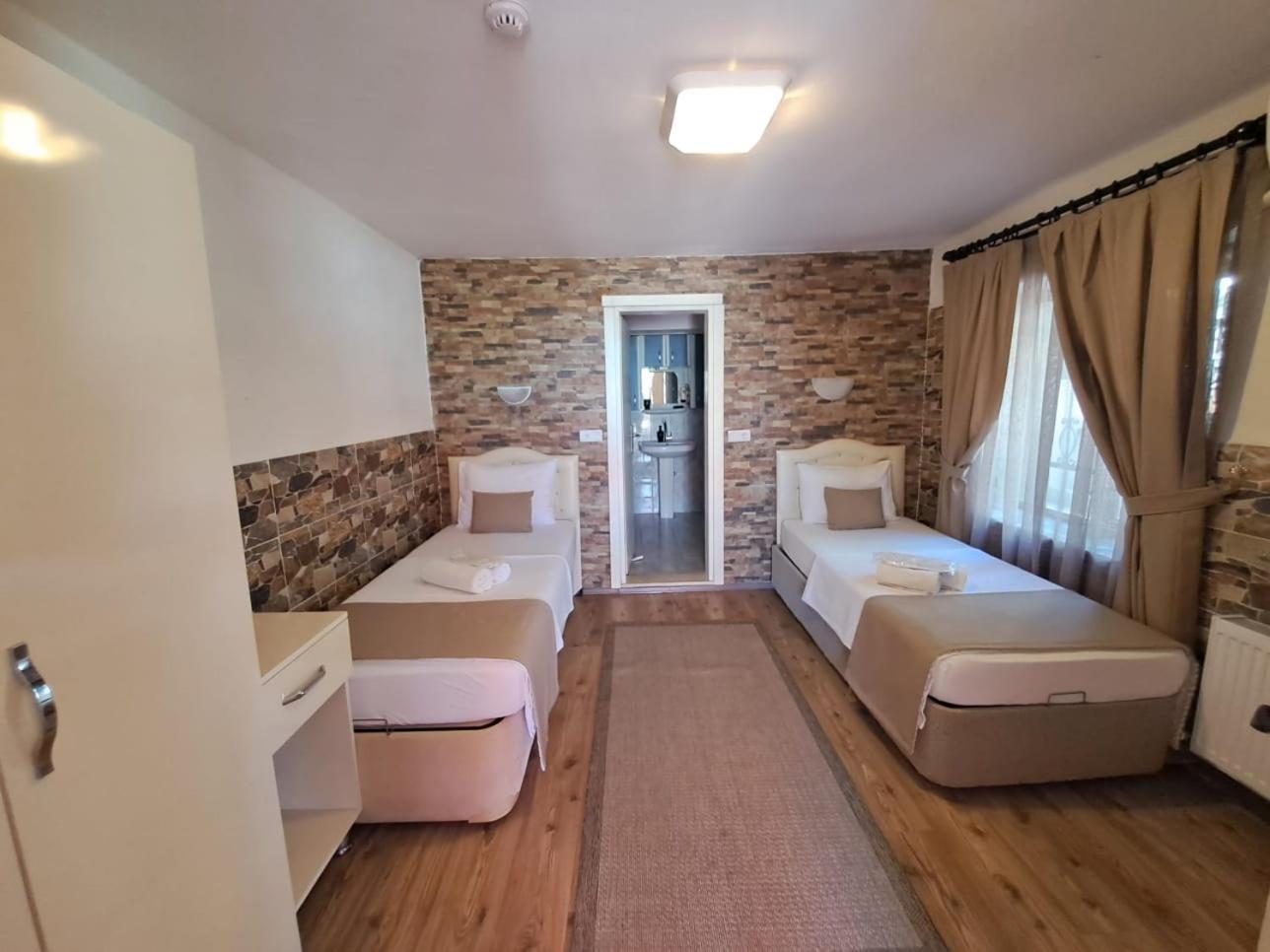 Soezer Otel Ayvalı Buitenkant foto
